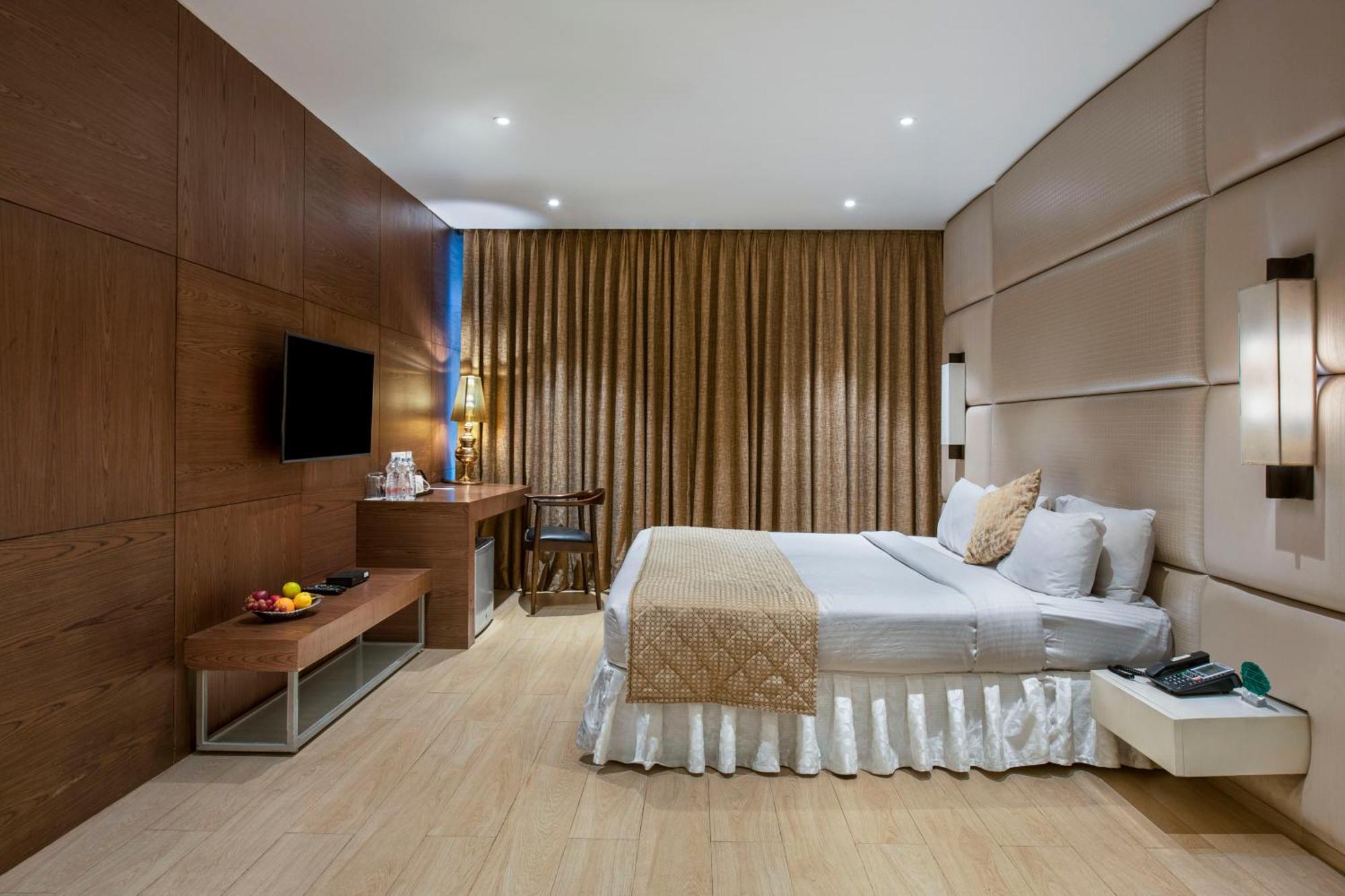 Hotel Satkar Grande Thane Exterior photo