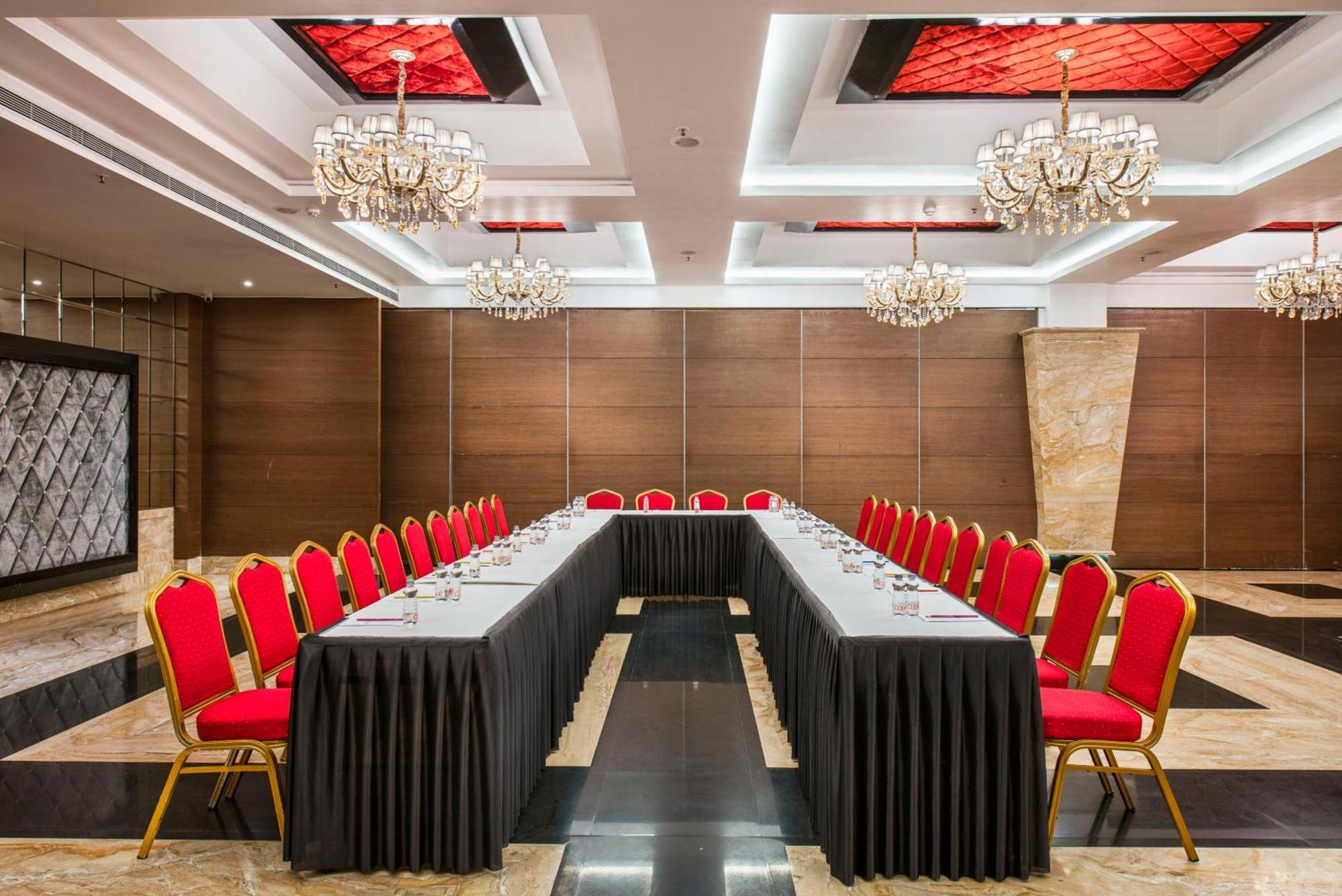 Hotel Satkar Grande Thane Exterior photo