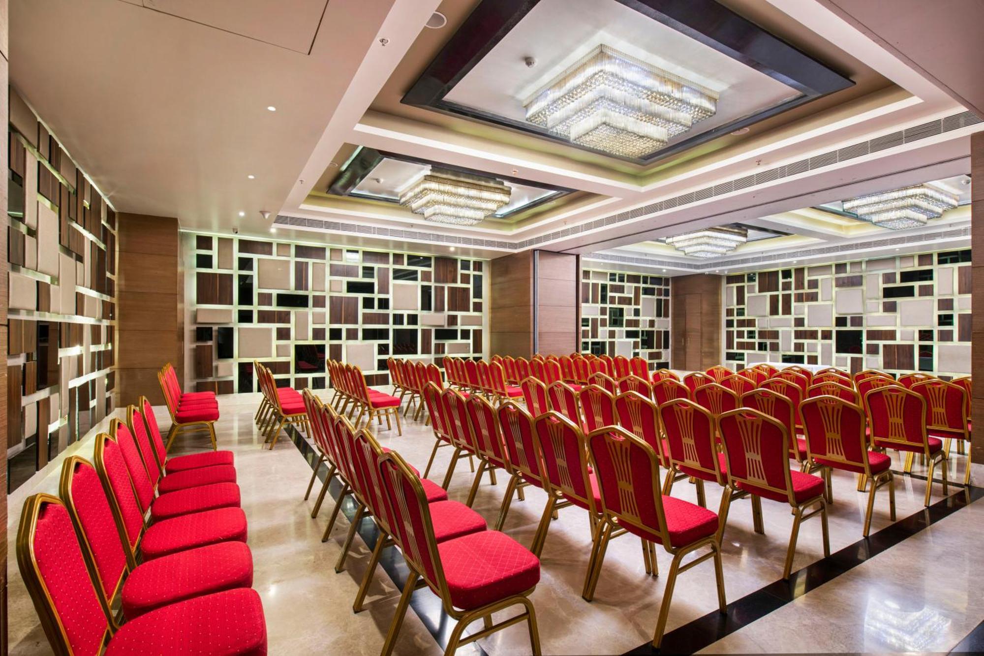 Hotel Satkar Grande Thane Exterior photo